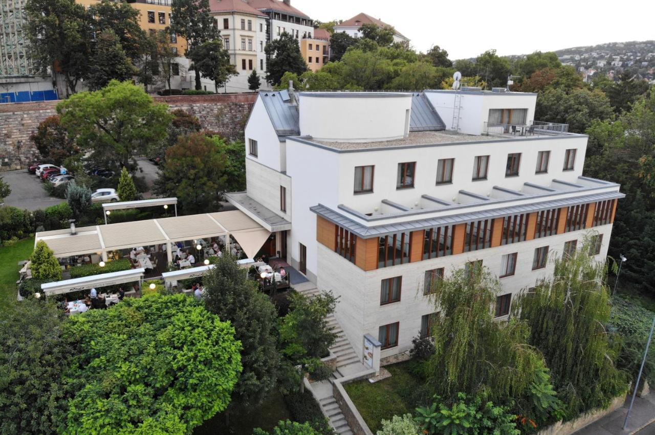 Castle Garden 4* Budapeszt
